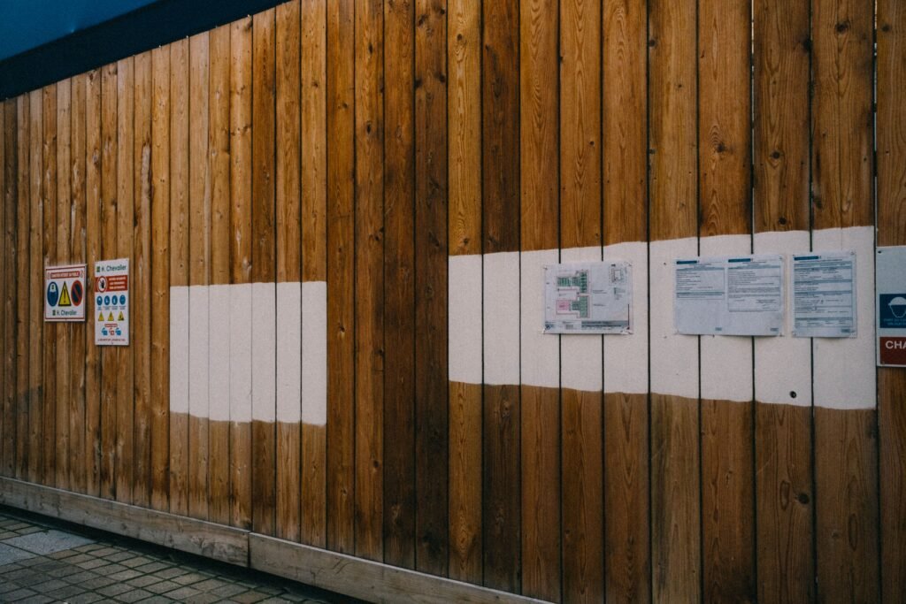 BOARDING UP CANTERBURY